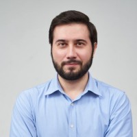 Roman Orlov Email