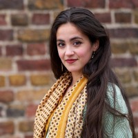 Zoë McGee Email