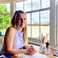 Express Medicals Plc Employee Anais R.'s profile photo