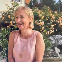 Annie Lagrange Email