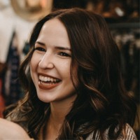 Sarah Hollenbeck's profile photo