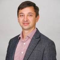 Иван Ежков Email