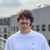 Alexander Sucur Email