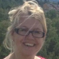 Annelie Åhlander Email