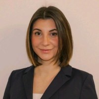 Alina Roters Email