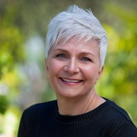 Meritas Wealth Management LLC Employee Lynn Erickson's profile photo