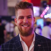Hologress Employee Jordan Siggraph's profile photo