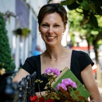 Simone Langemann Email