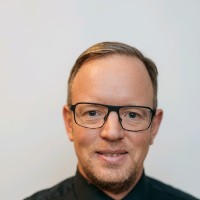 Lasse Schneider Email