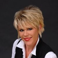 Kristen Robinson Email & Phone Number
