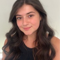 GLOBAL DISTRIBUTION Employee Léonie Collet's profile photo