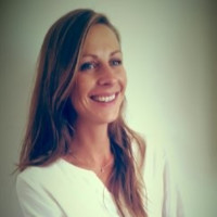 Lucie Loos Email & Phone Number