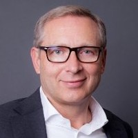 Acuriant Employee Juergen von Hollen's profile photo
