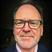 Simplify Employee Mark Howell's profile photo