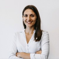 Arianna della Valle Email