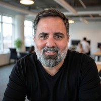 Edgybees Employee Ofir Makmal's profile photo