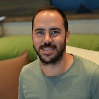 Amichai Vaknin Email & Phone Number