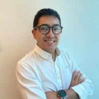 Santiago Álvarez Espinoza Email