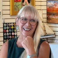 Sandra Moon Email & Phone Number
