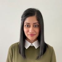 Publishing Industry Employee Suzanne Khan's profile photo