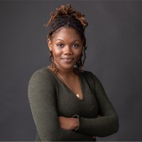 Isabelle Senat Email & Phone Number