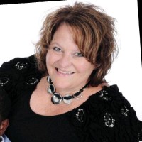 Gehl Food & Beverage Employee Cathie Petak's profile photo