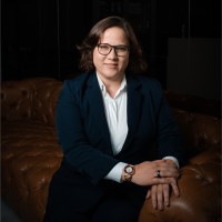 HIGHPAR Employee Vivian Pinheiro's profile photo
