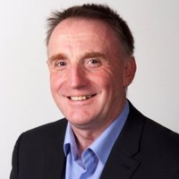 Robert McNeill Email