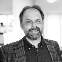 Ulrik Mortensen Email