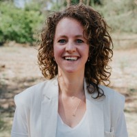 Pauline van Den Broek Email & Phone Number