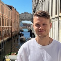 Davíð Björnsson Email