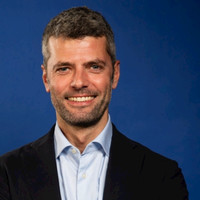 E-mail e número de telefone de Alessio Sarina