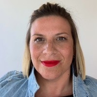 Jessie Thomas Email & Phone Number