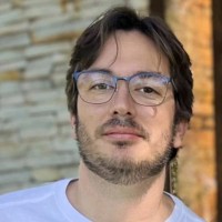 Cássio Tosta Email