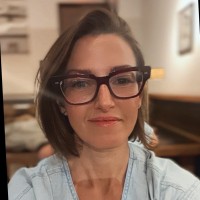 Samantha Young Email & Phone Number