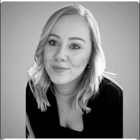 Houzecheck Employee Zoe Winter's profile photo