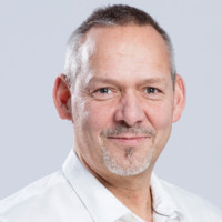 Thomas Schröder Email