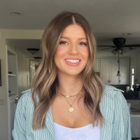 Julia Knoell Email & Phone Number