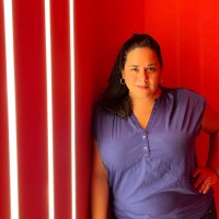 Jessica Burtzos Email & Phone Number
