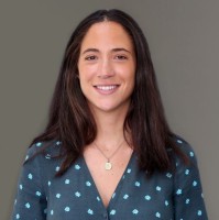 Purdy & Figg Employee Laura Brebner's profile photo