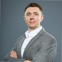 Maksym Vitushko Email