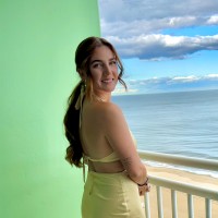 Claudia Burns Email & Phone Number