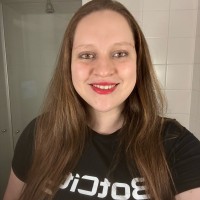 Giulia Real Email