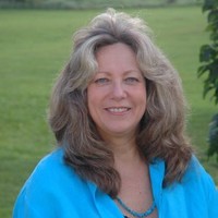 Center Point Large Print Employee Michelle Rosewood's profile photo