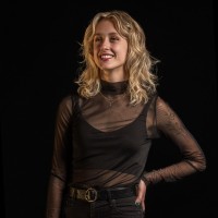Julia Daigle Email & Phone Number
