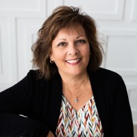 Kim Smith Email & Phone Number