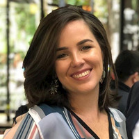 Claudia Bitelli Medeiros Email