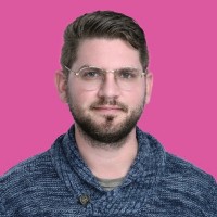 Amir Sarusi Email