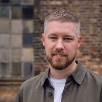 Lars Østergaard Email