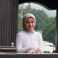 Select Headhunter Employee Rizma Renaanda's profile photo
